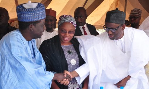 Signing ceremony of the Southern Plateau Peace Declaration, Nigeria, December 2016, between 56 ethnic communities following an Inter-communal dialogue process led by HD.
